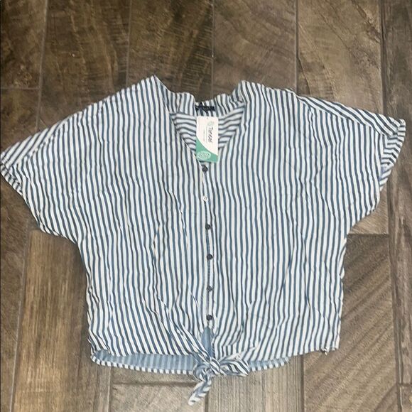 Velvet Heart Blue and White Button Down Shirt with Tie-Front - Picture 1 of 3